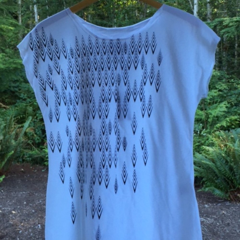 Raven & Lily Neary White Tee Print & Ivory (M)